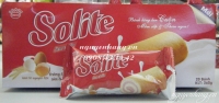 Bánh bông lan cuốn Solite kem vị dâu (hộp 20 cái)