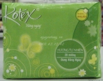 Băng vệ sinh Kotex hằng ngày tự nhiên 20 miếng (bịch 8 gói)